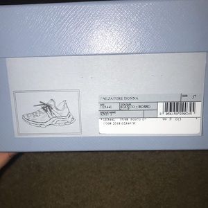 Prada Logo Sneakers 37 Mint box included